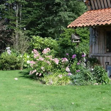 Apartment At The Apple Tree *
